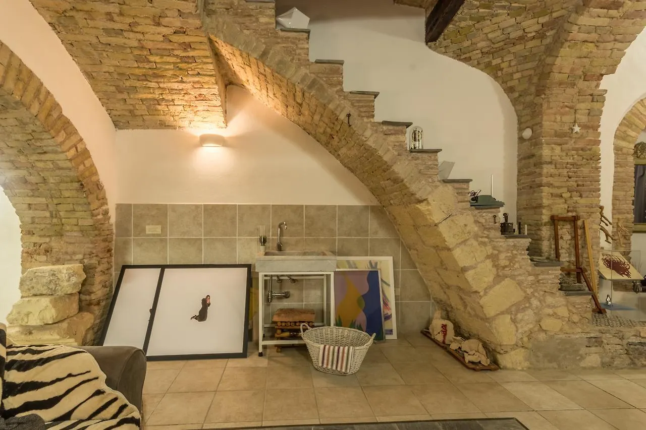 Apartmán La Casa Delle Carrozze Cagliari 0*,  Itálie
